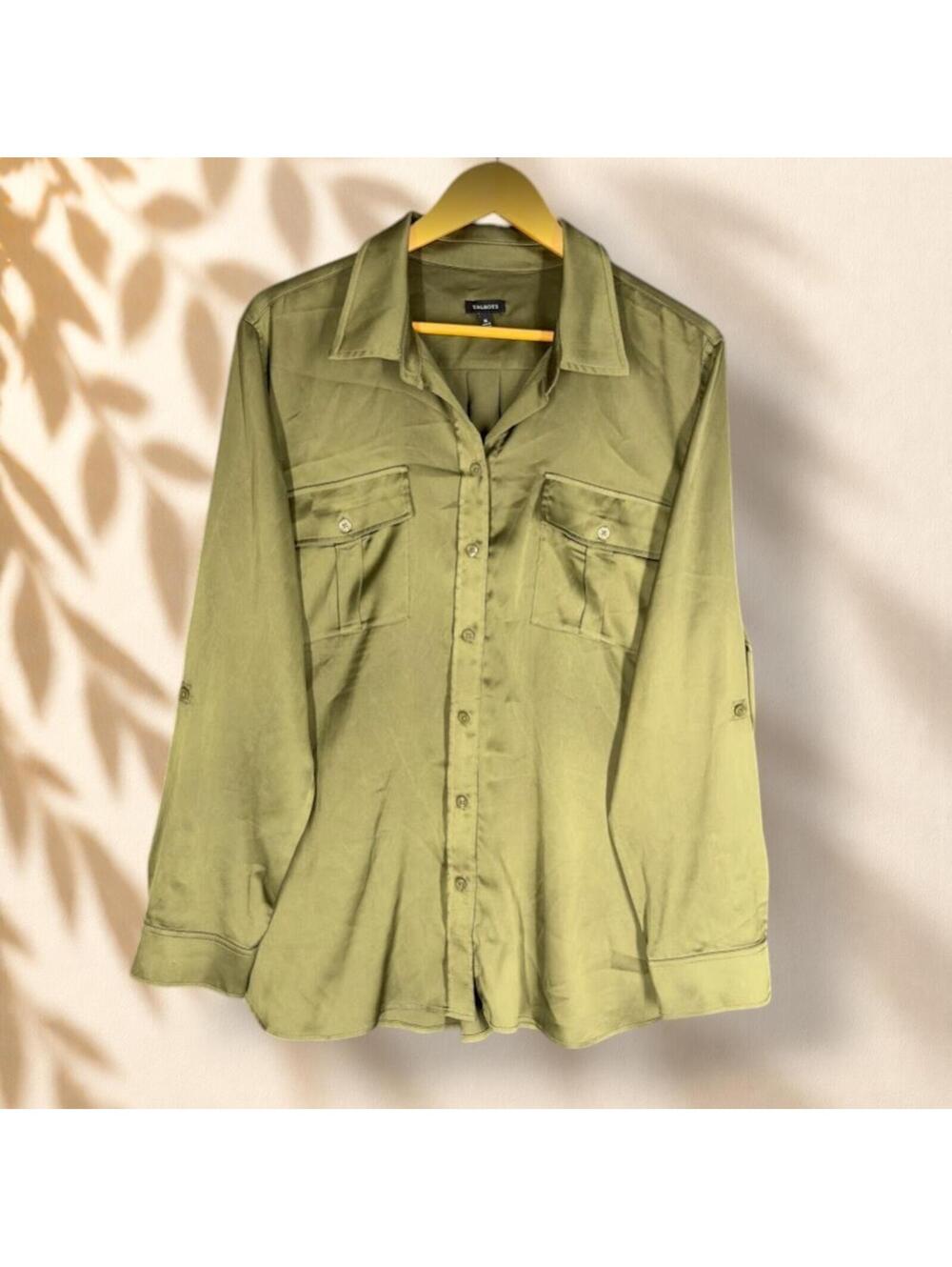 Talbots Shirt Women XL Green Button Up Collared Long Sleeve Pockets Casual